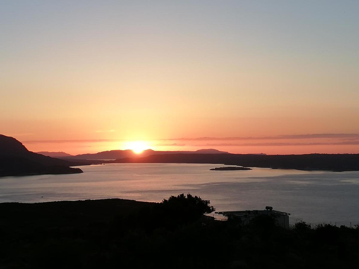 Villa Phenωmena Apartments Kokkino Chorio 外观 照片