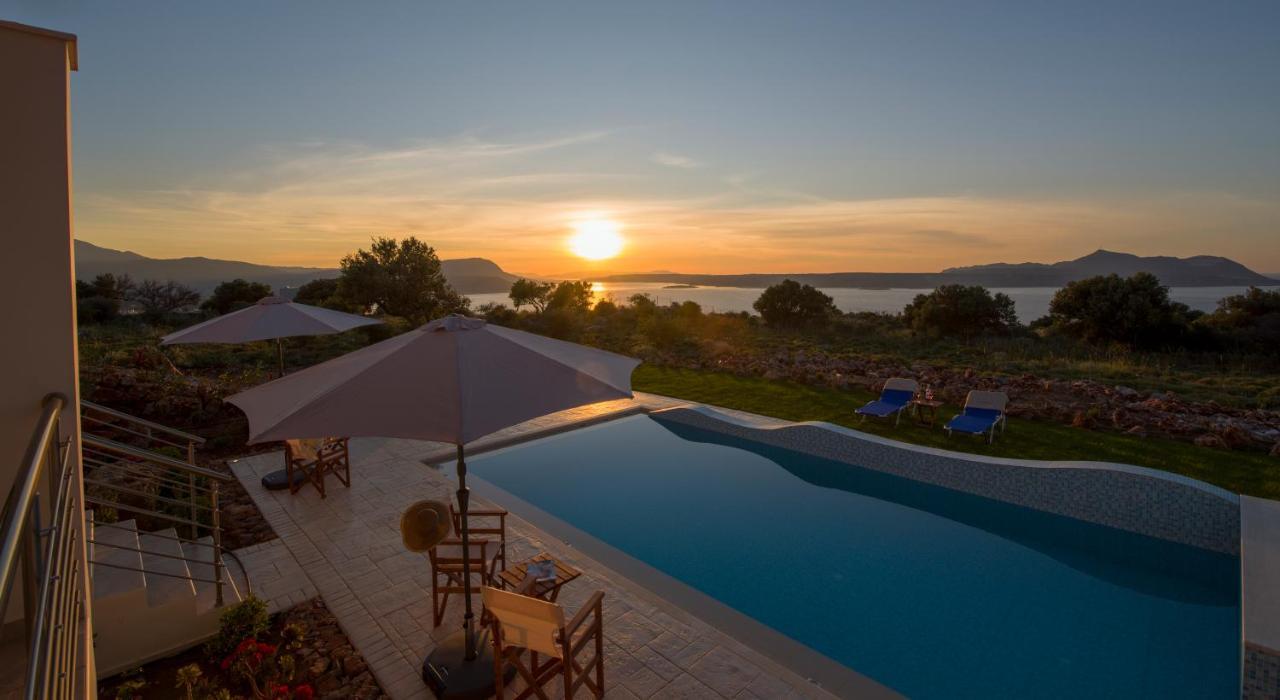 Villa Phenωmena Apartments Kokkino Chorio 外观 照片